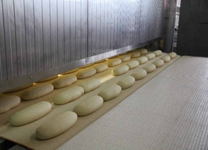 Автоматизированная линия для производства батона и хлеба 22 т. /23 часа